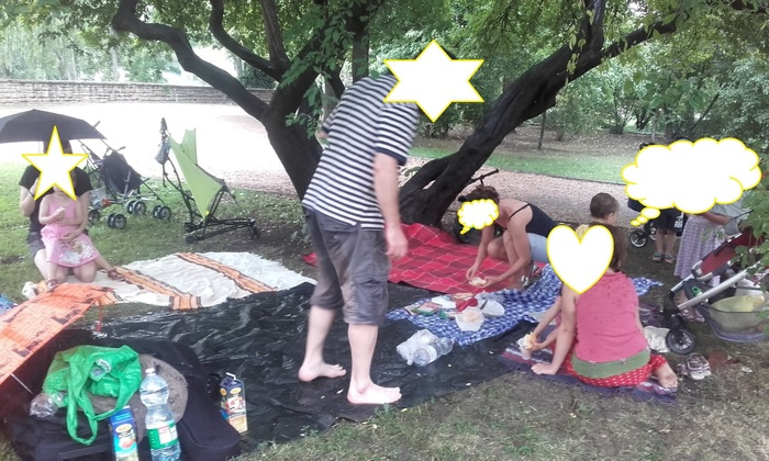 雨の中のピクニック