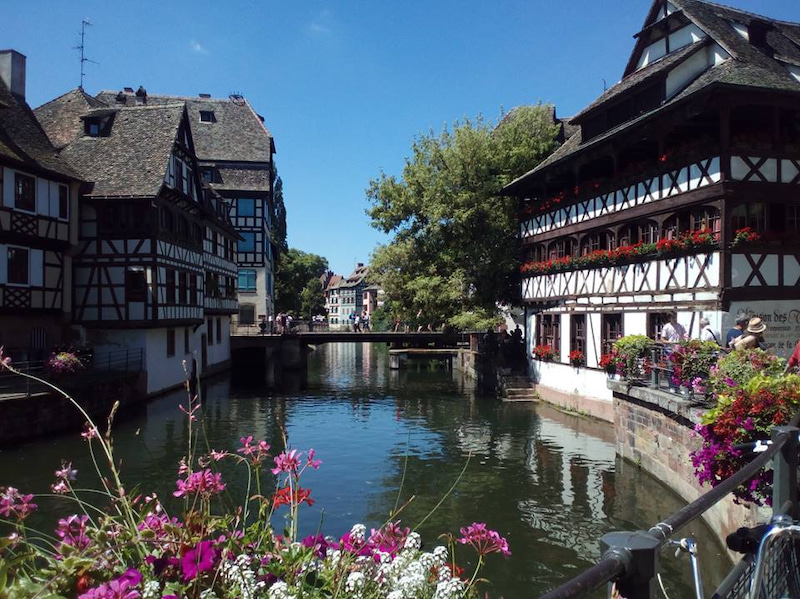 フランス在宅ワークママよりボンジュール！