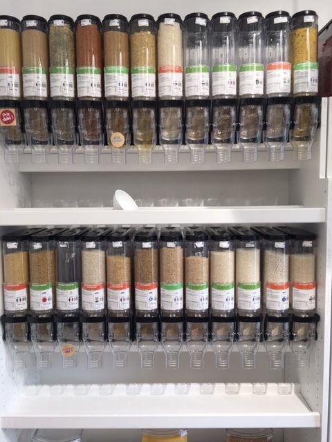 量り売りショップでお買い物