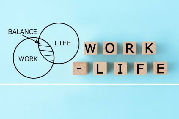 在宅勤務は不安がいっぱい?不安解消のポイントや導入事例を紹介