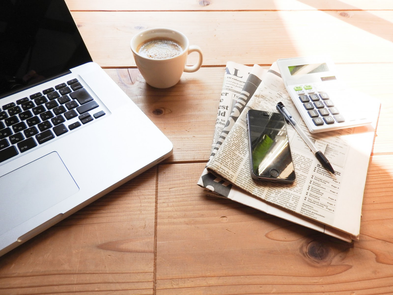 テレワークで柔軟な働き方が実現！政府と企業の動向は？