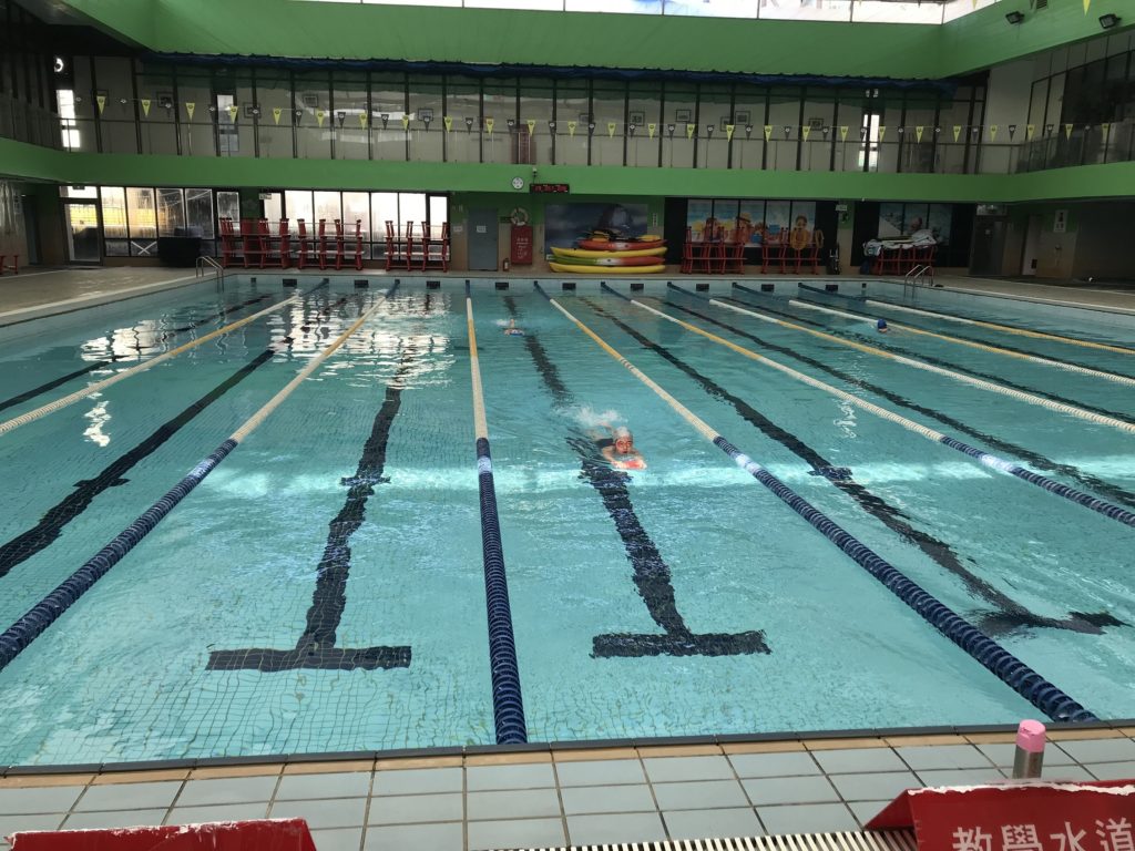 台湾プール