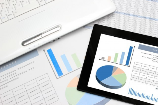 経費精算をもっと時短で!経理の業務効率化を今おすすめしたい理由