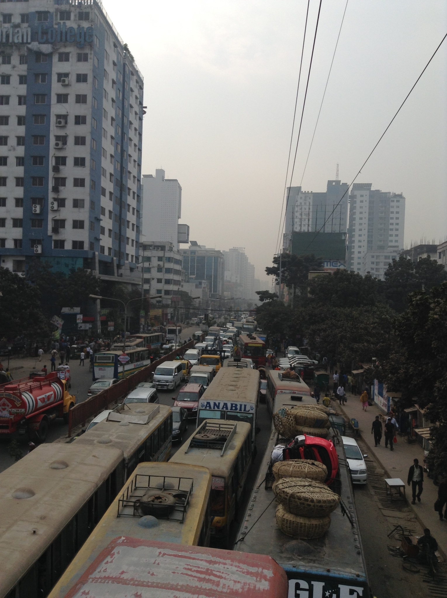 バングラデシュの道路交通事情