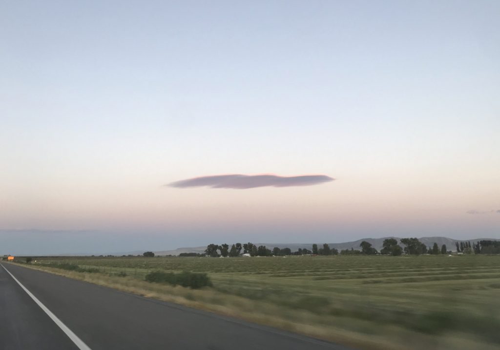 アイダホの綺麗な薄ピンク色の夕焼け