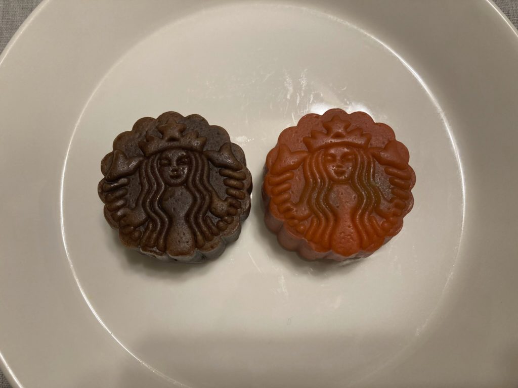 シンガポールの某コーヒーの月餅