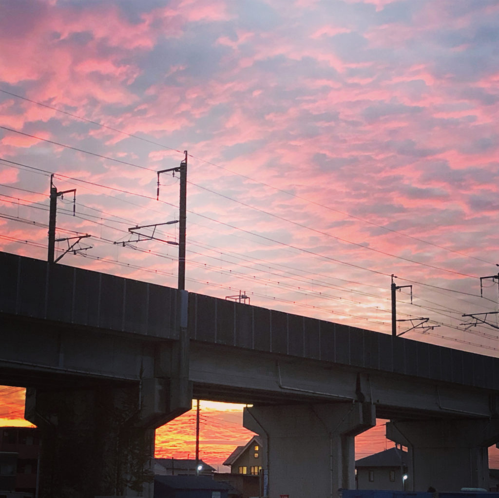 リビングから見た夕焼け空