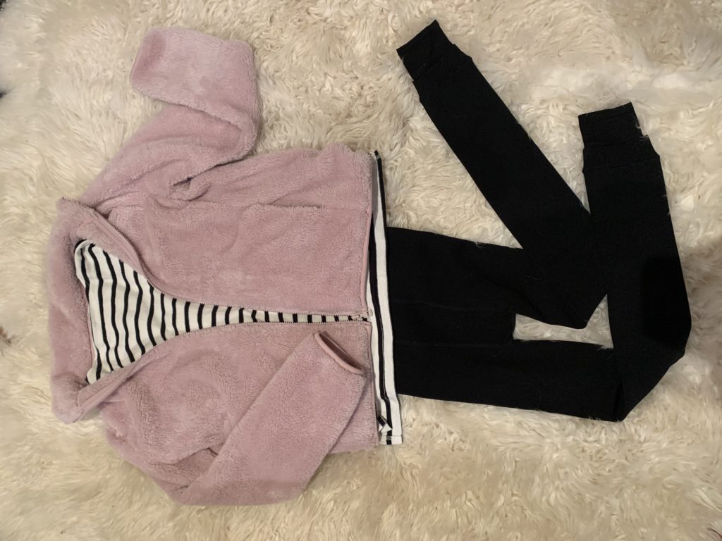 ピンクのジャケッ