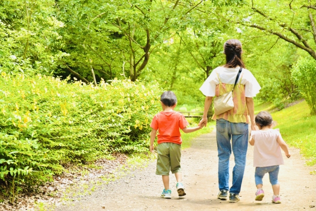 テレワークは孤独じゃない!在宅コミュニケーションの秘訣とは?