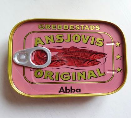 アンチョビの缶詰