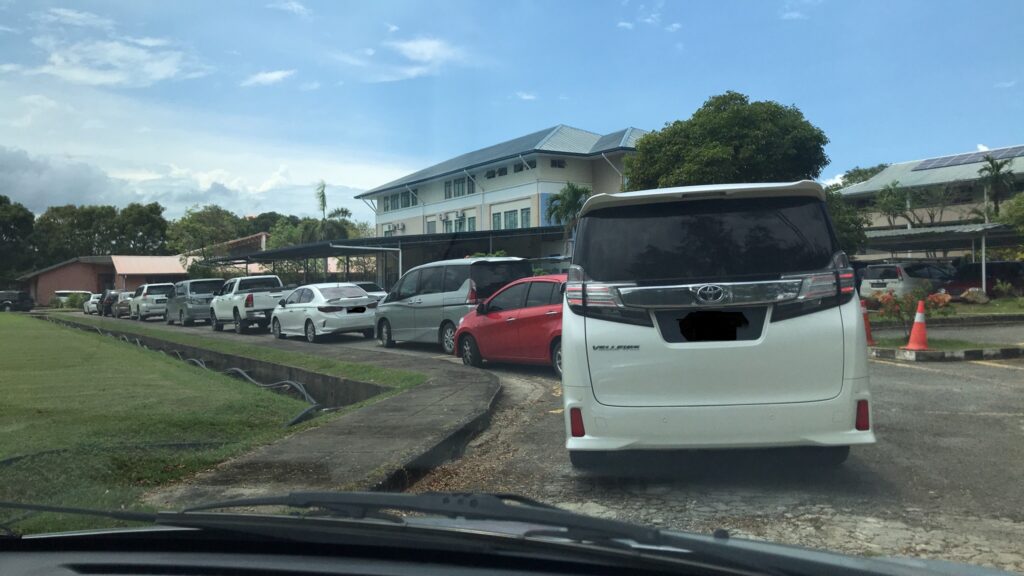 マレーシアの車