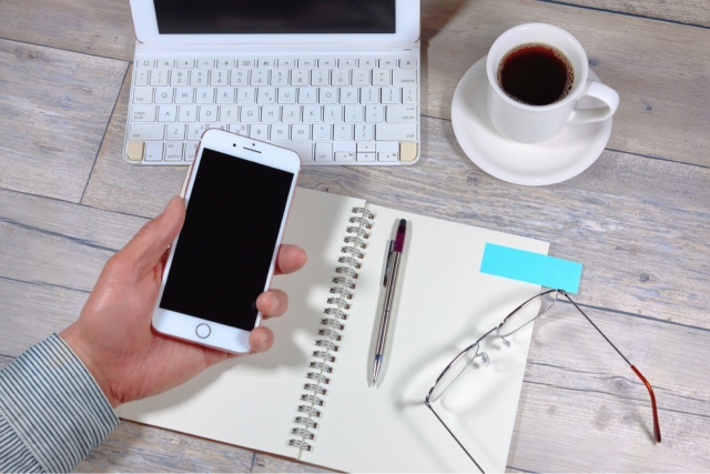 紙保存はできる?電子帳簿保存法改正で書類管理はこう変わる!