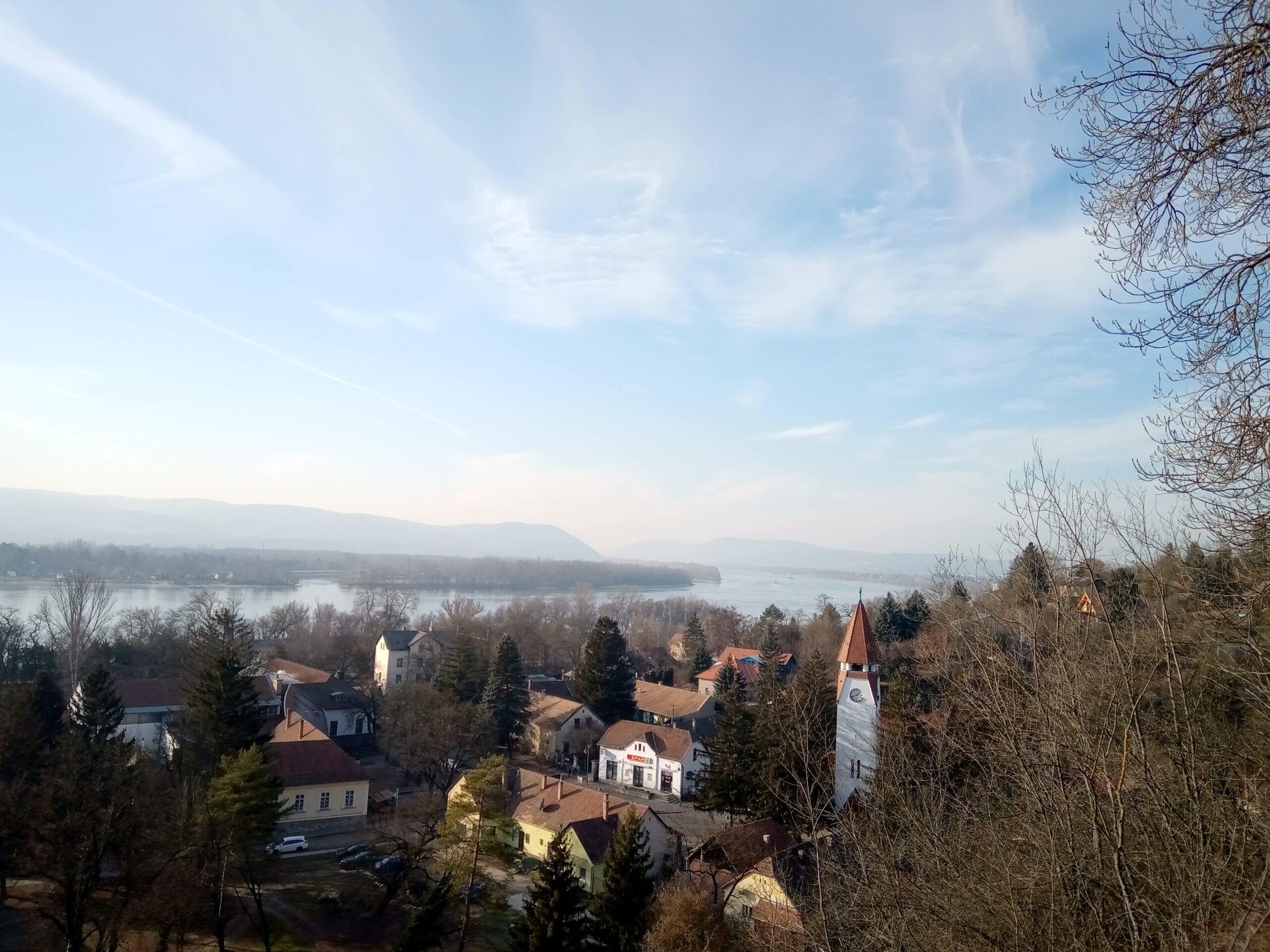 まだまだ寒いよハンガリーそれでも夢ほっこりな在宅ワーク！